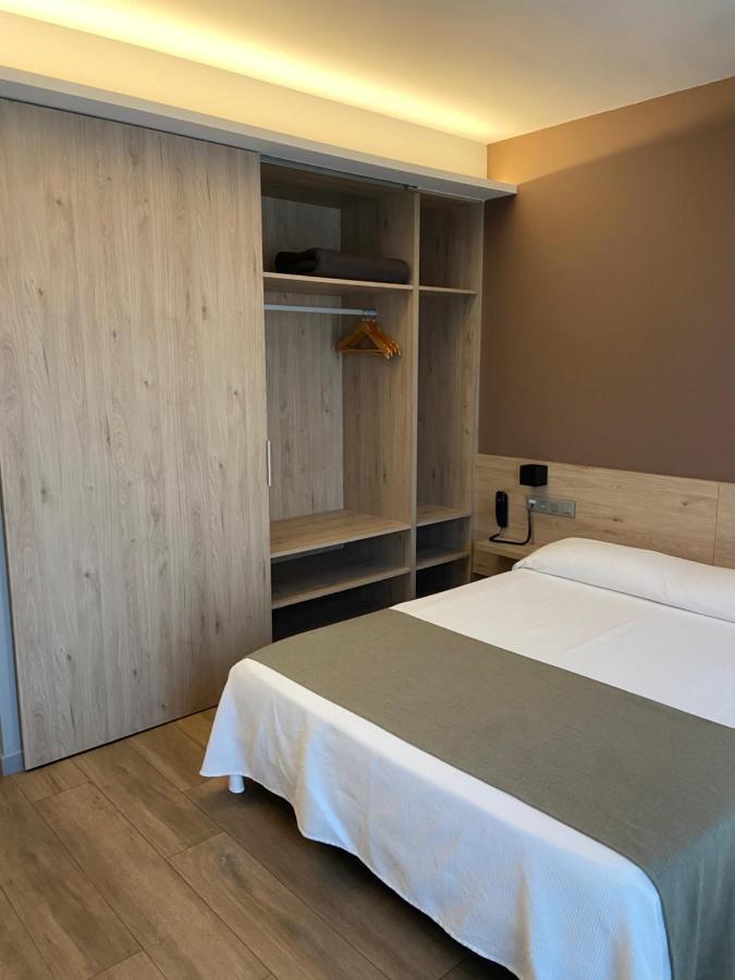 Hotel Mestral Perello El Perelló Buitenkant foto