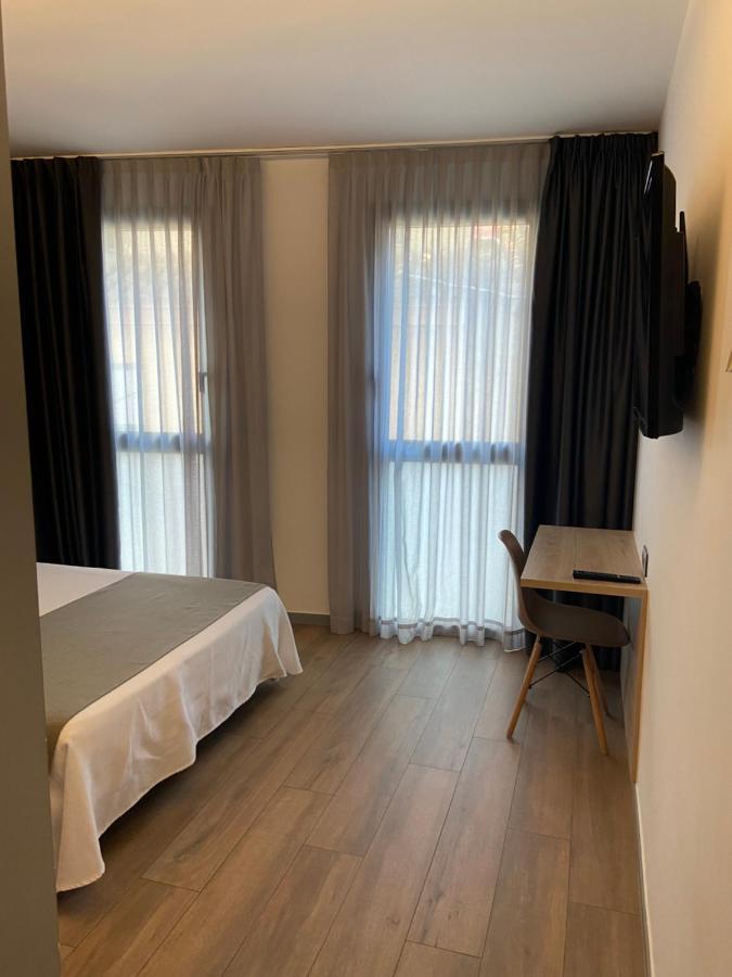Hotel Mestral Perello El Perelló Buitenkant foto